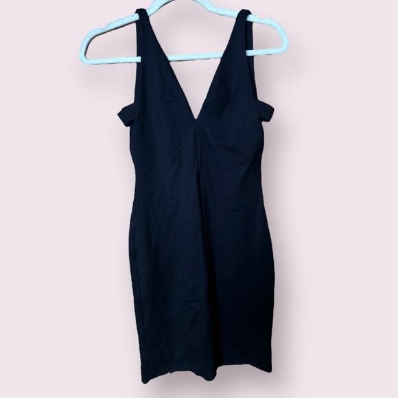 Amanda Uprichard Side Cutout V-Neck Black Mini Dress - Picture 3 of 7